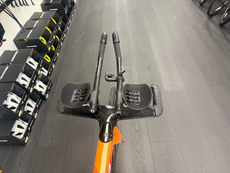 Load image into Gallery viewer, Merida Warp TT Team Bahrain McLare - Used Bicycle Espresso Bicycle Repairs{{Shop name}}
