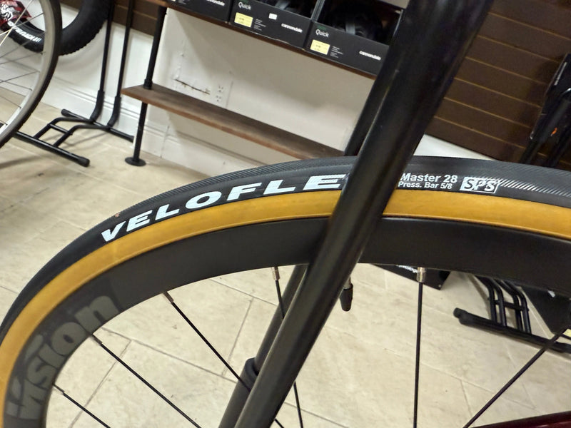 Load image into Gallery viewer, 2025 De Rosa Idol 105 Di2 Disc De Rosa
