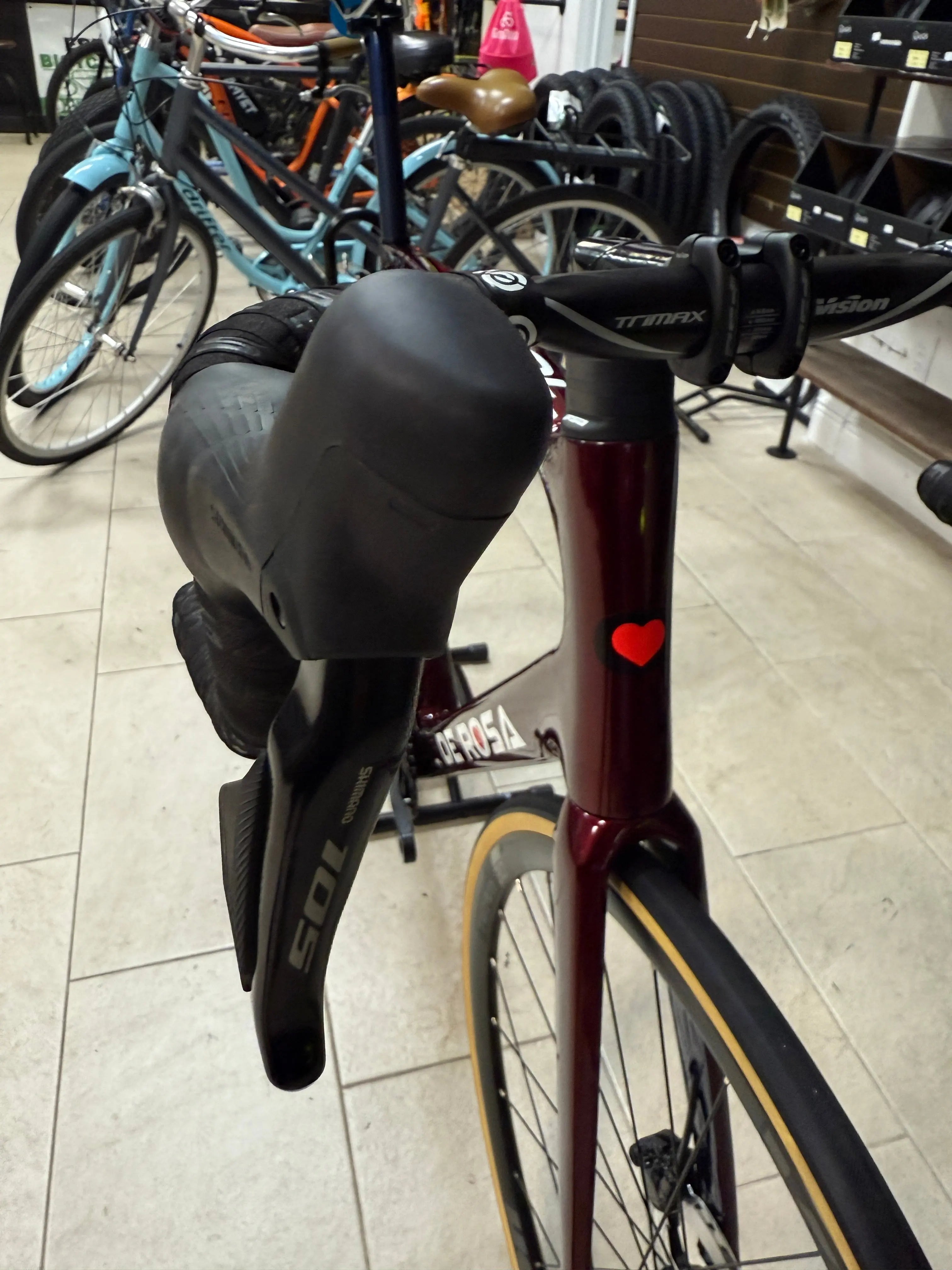 2025 De Rosa Idol 105 Di2 Disc - Espresso Bicycle Repairs